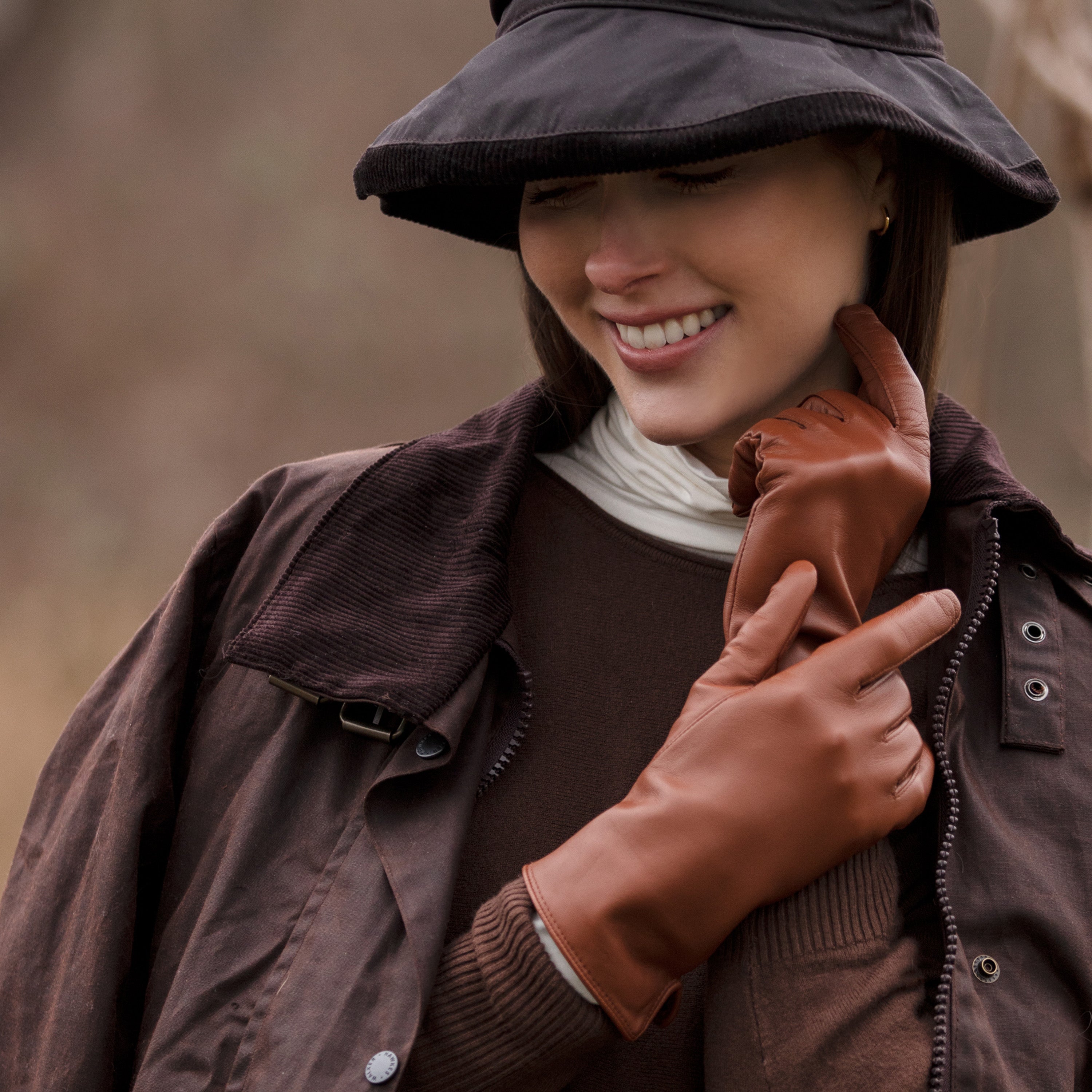 Eve - Women's Silk Lined Leather Gloves