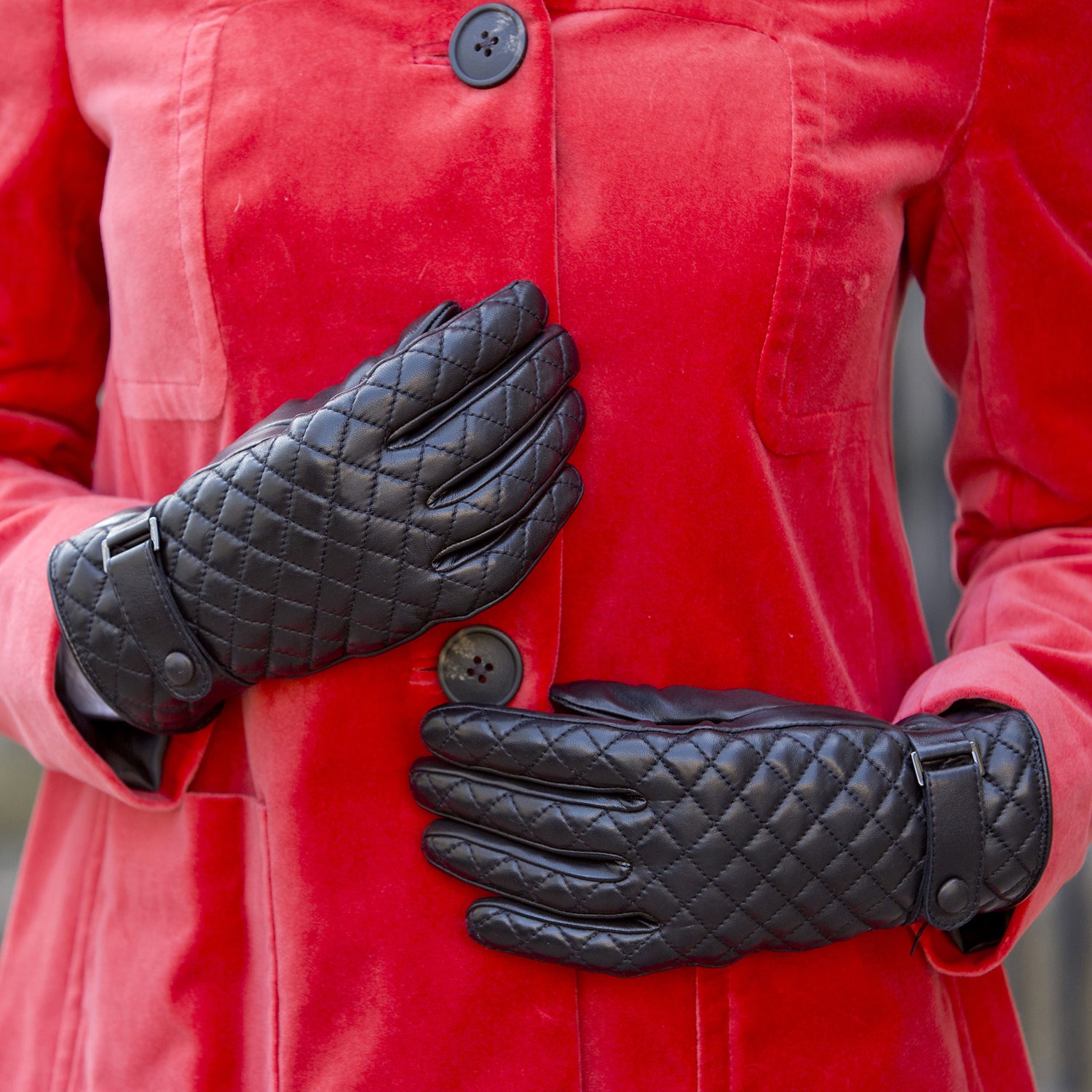 Sarah - Women's Quilted Cashmere Lined Leather Gloves