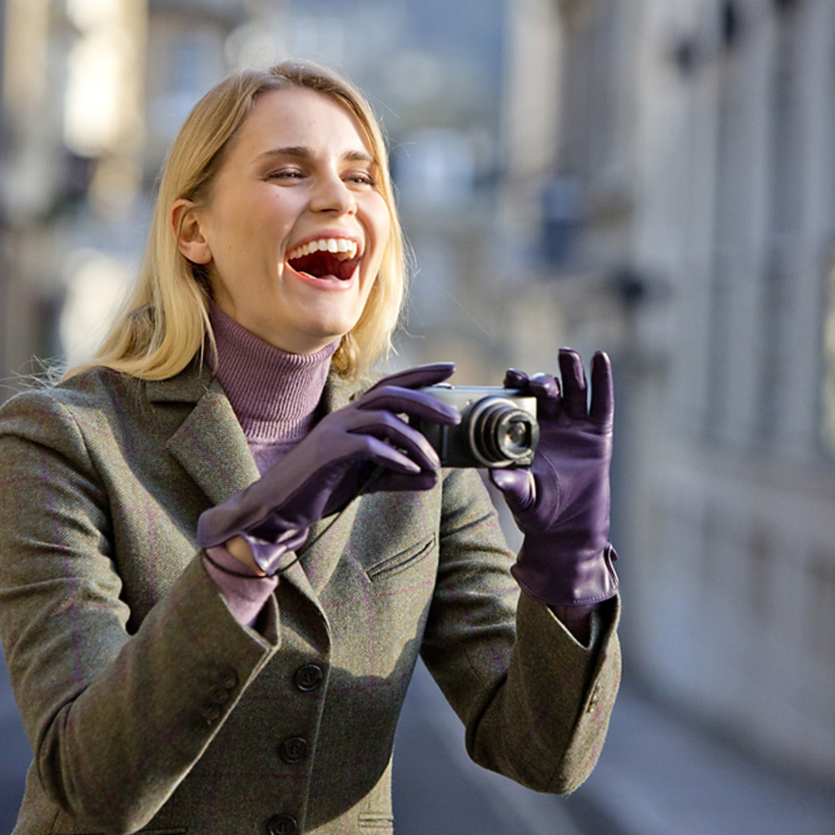 Eve - Women's Silk Lined Leather Gloves
