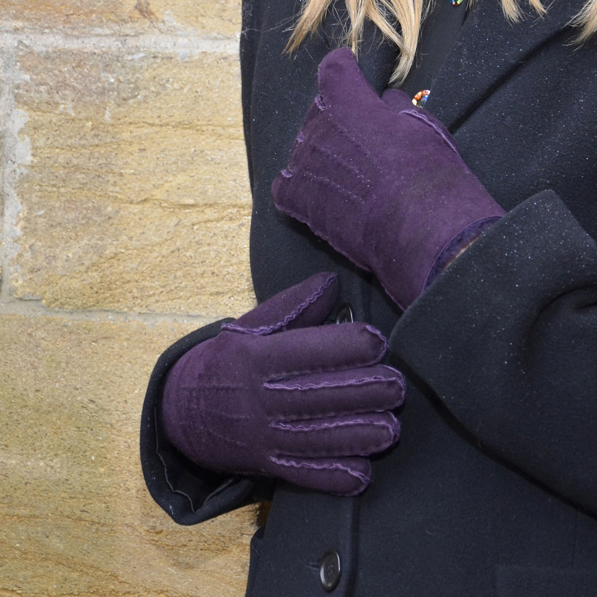 Fern - Women's Sueded Sheepskin Gloves